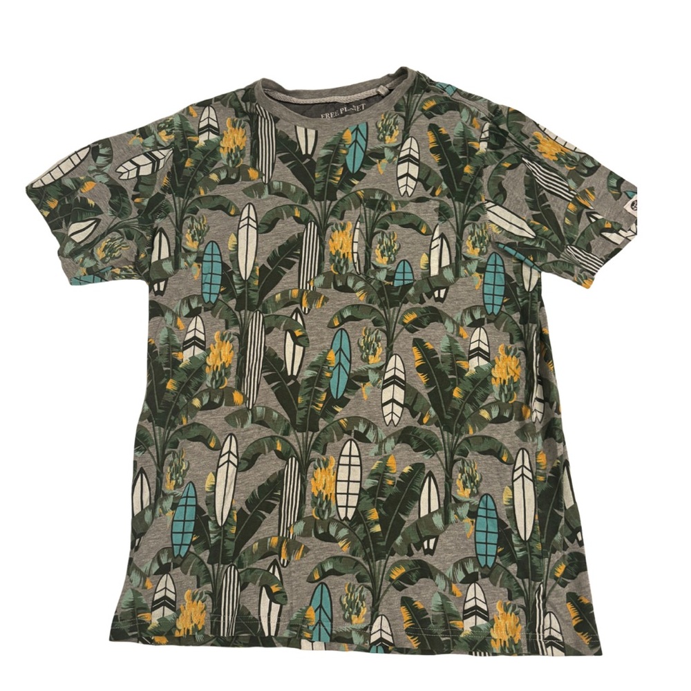 Free Planet Palm Trees & Surf board Men’s T-shirt